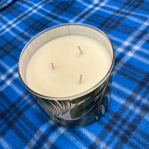 Bath and body works candle